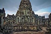 Angkor - Banteay Samre, the central sanctuary.